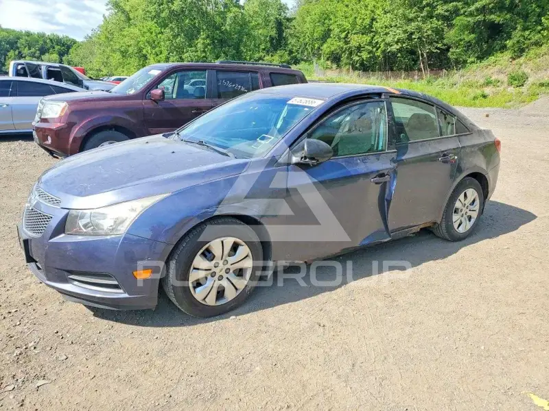 2014 Chevrolet Cruze photo