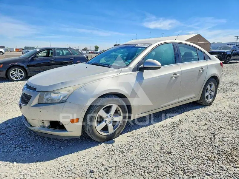 2014 Chevrolet Cruze фото