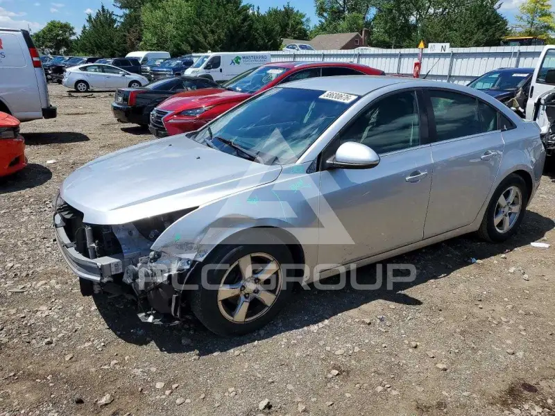 2014 Chevrolet Cruze фото
