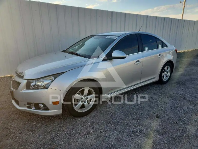 2014 Chevrolet Cruze фото