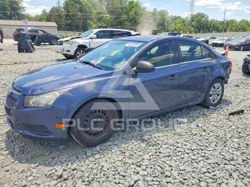 2014 Chevrolet Cruze photo