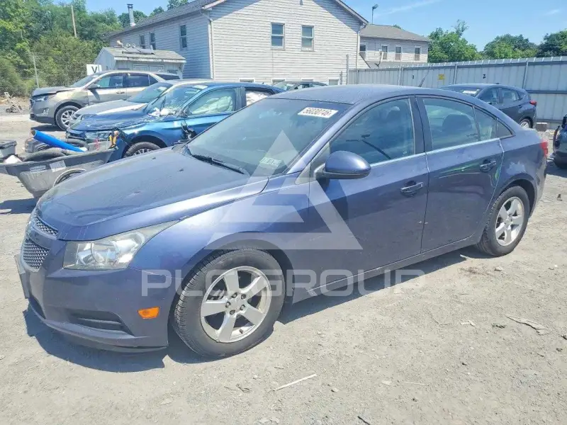 2014 Chevrolet Cruze фото