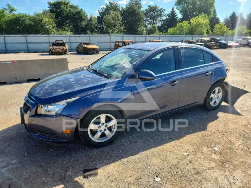 2014 Chevrolet Cruze фото