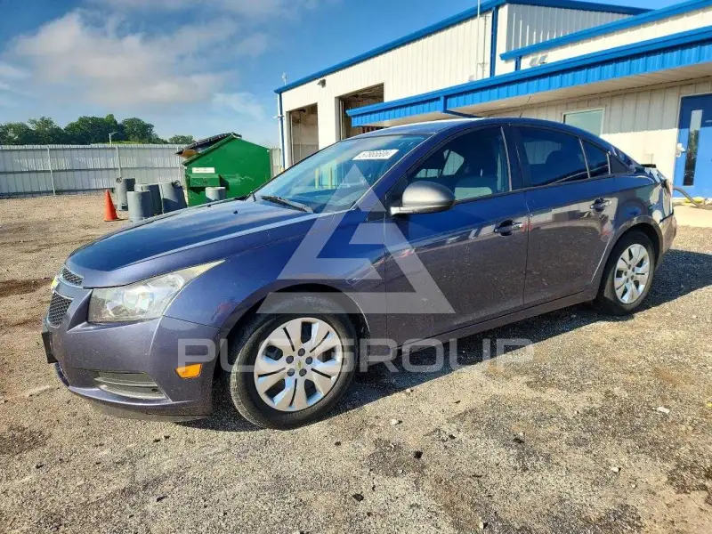 2014 Chevrolet Cruze photo