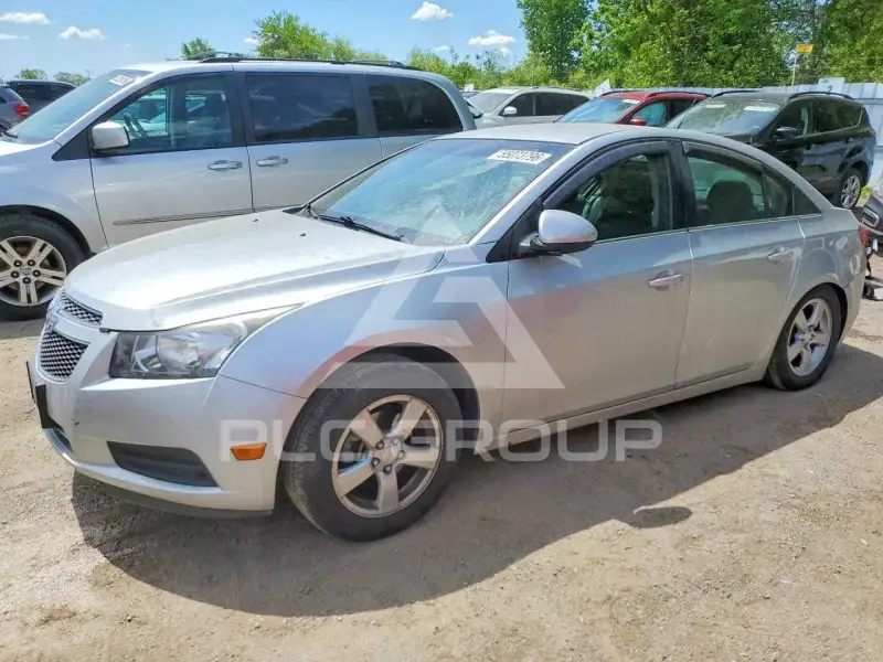 2014 Chevrolet Cruze фото