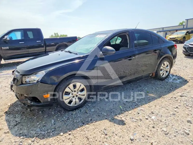 2014 Chevrolet Cruze фото