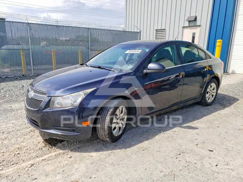 2014 Chevrolet Cruze фото