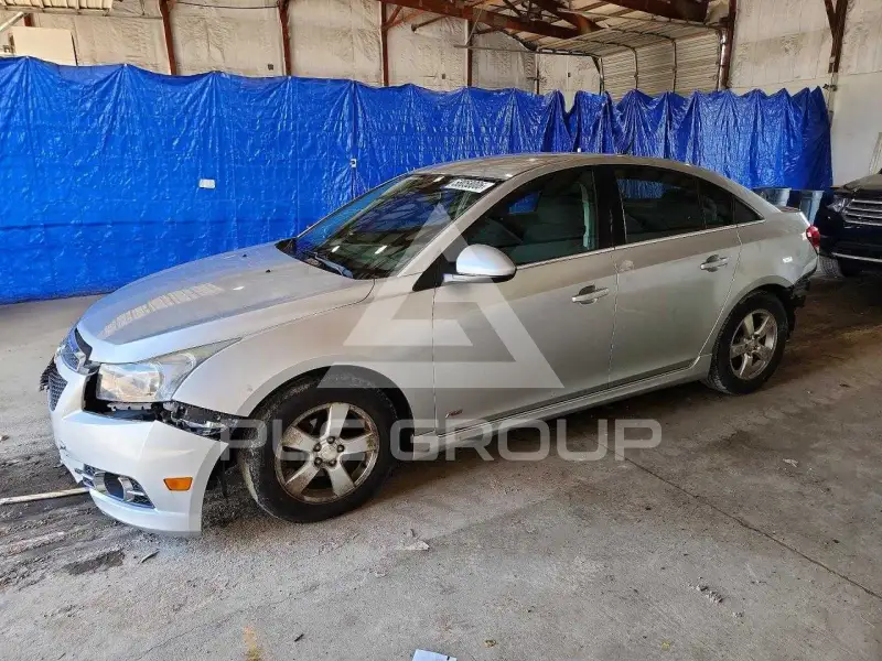 2014 Chevrolet Cruze фото