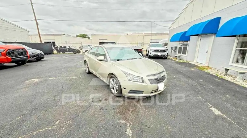 2014 Chevrolet Cruze фото