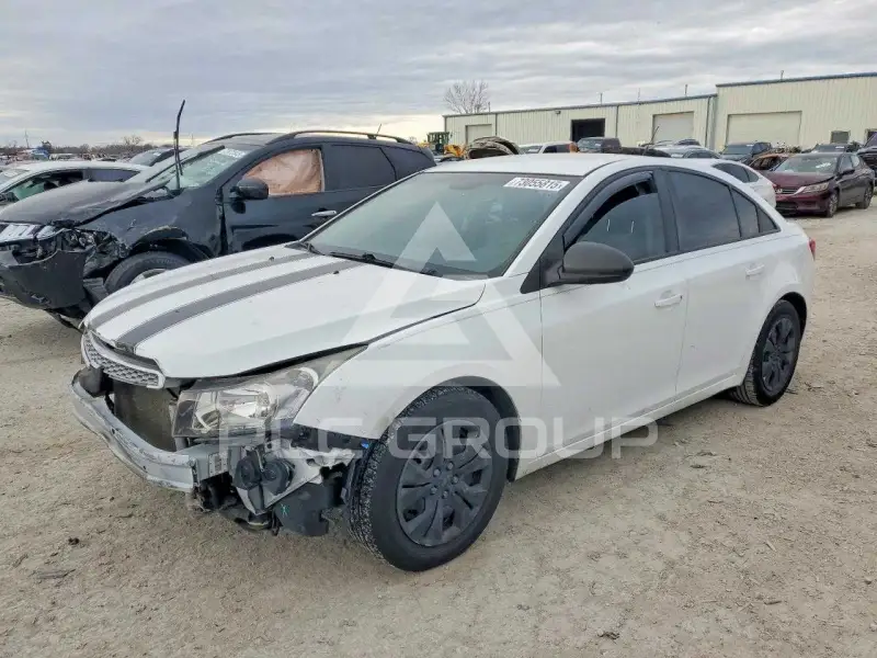 2014 Chevrolet Cruze фото