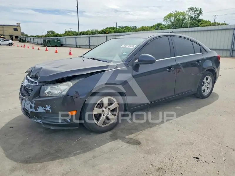 2014 Chevrolet Cruze фото