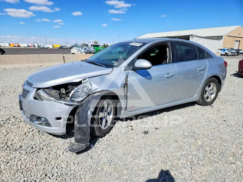 2014 Chevrolet Cruze фото