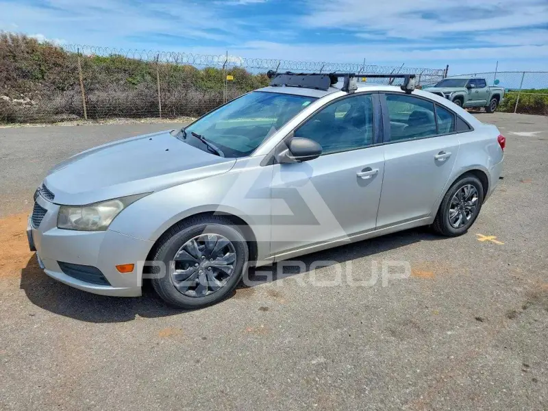 2014 Chevrolet Cruze фото