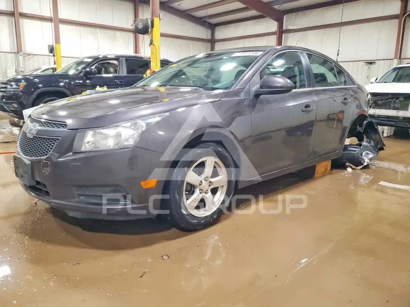 2014 Chevrolet Cruze фото