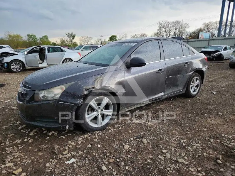 2014 Chevrolet Cruze фото