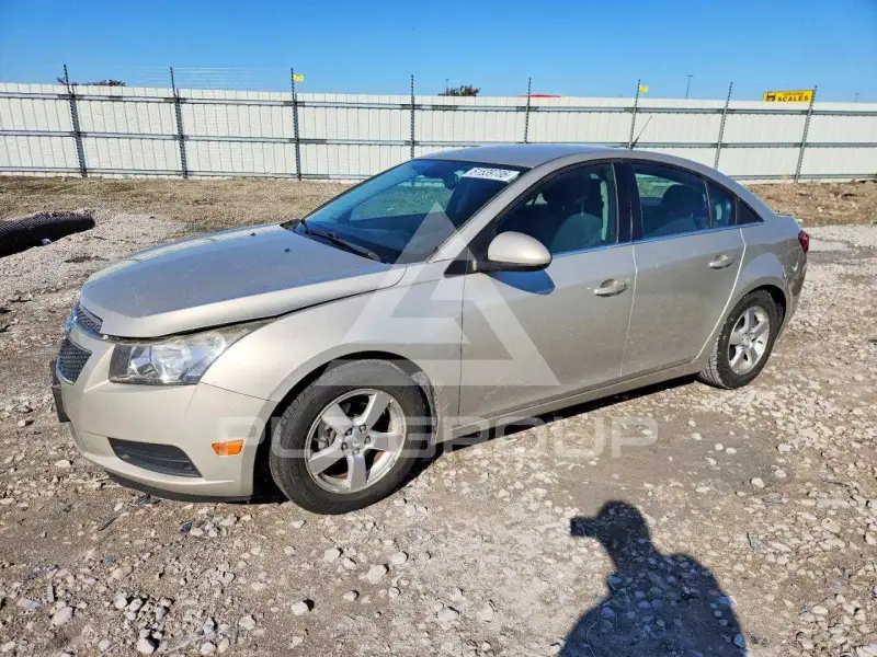 2014 Chevrolet Cruze фото