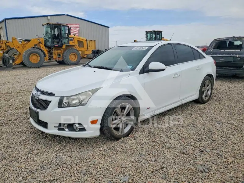 2014 Chevrolet Cruze фото