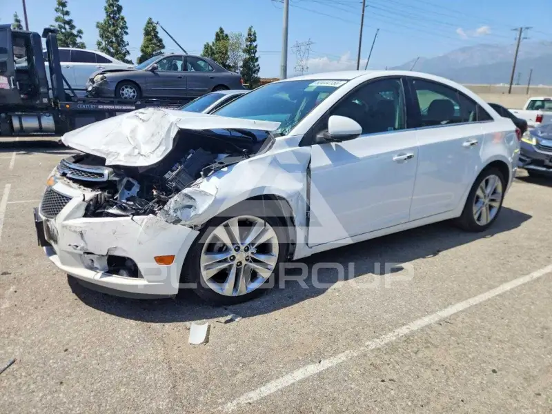 2014 Chevrolet Cruze фото