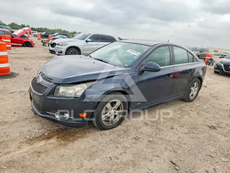 2014 Chevrolet Cruze фото
