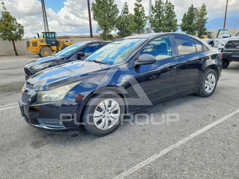 2014 Chevrolet Cruze фото