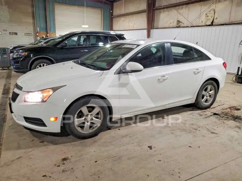 2014 Chevrolet Cruze фото