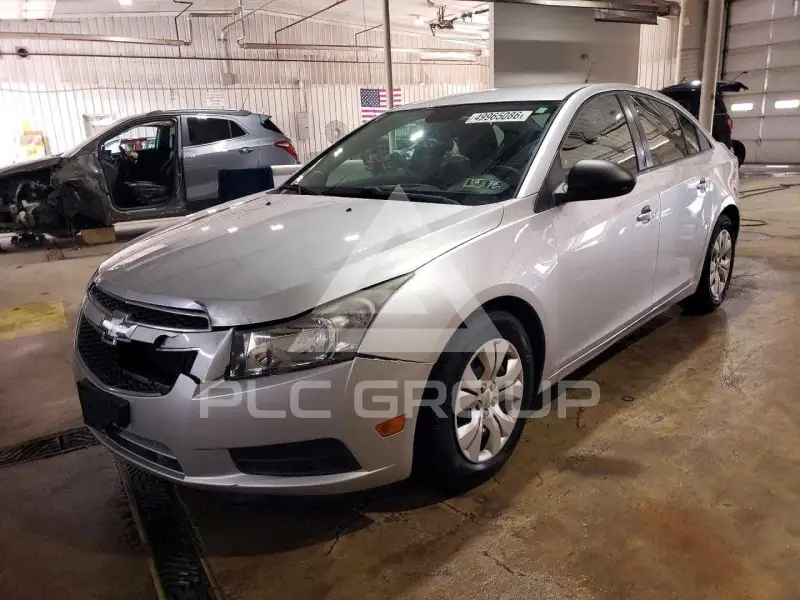 2014 Chevrolet Cruze фото
