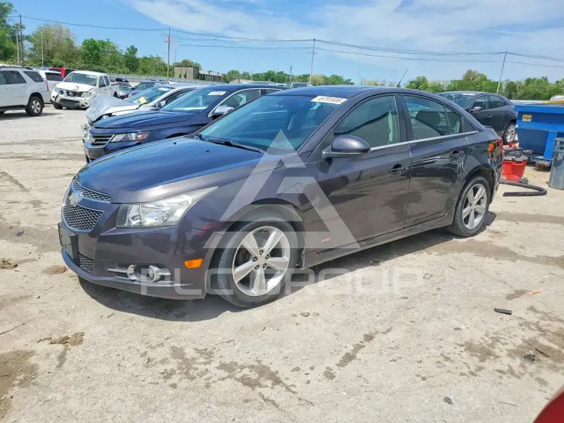 2014 Chevrolet Cruze фото