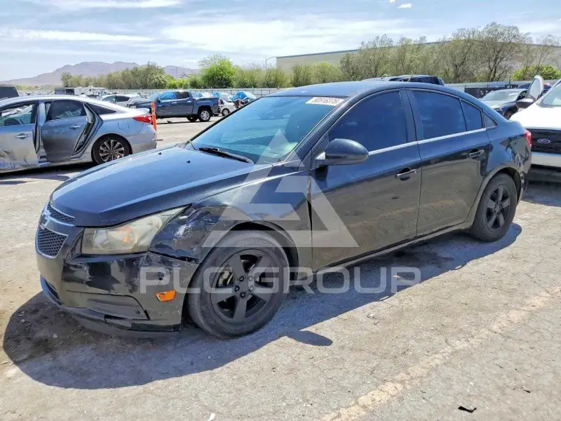 2014 Chevrolet Cruze фото