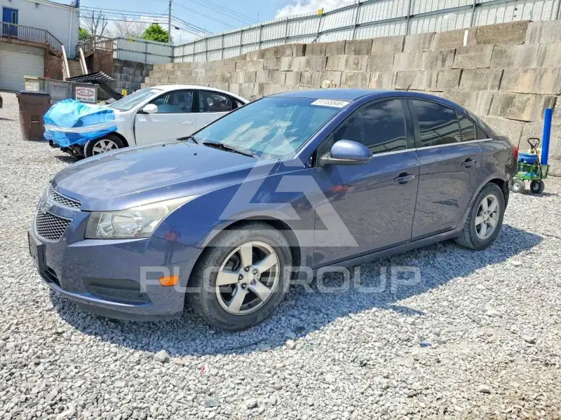 2014 Chevrolet Cruze фото