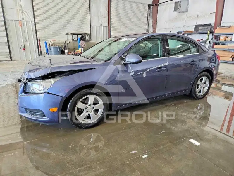 2014 Chevrolet Cruze фото