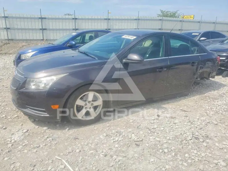 2014 Chevrolet Cruze фото