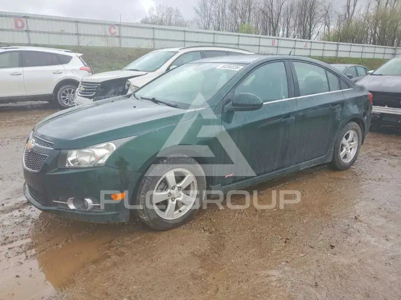 2014 Chevrolet Cruze фото