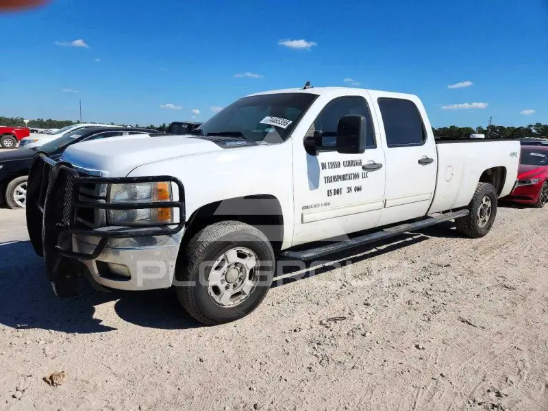 2014 Chevrolet Silverado photo
