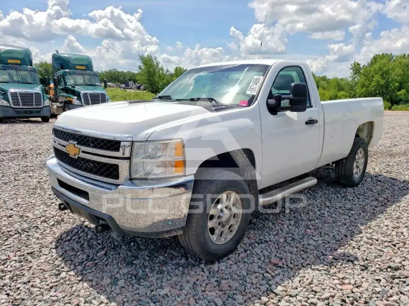 2014 Chevrolet Silverado photo