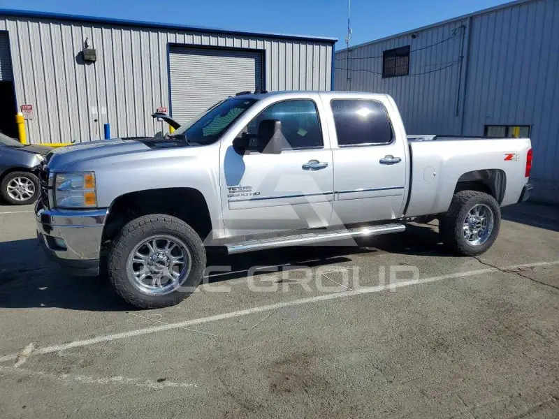 2014 Chevrolet Silverado фото