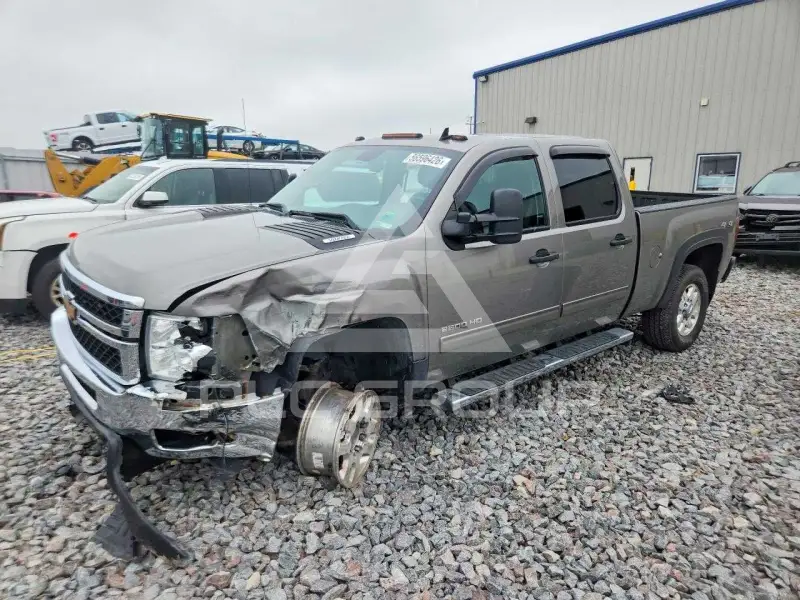 2014 Chevrolet Silverado photo