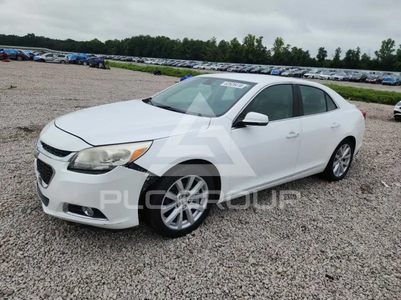 2014 Chevrolet Malibu photo