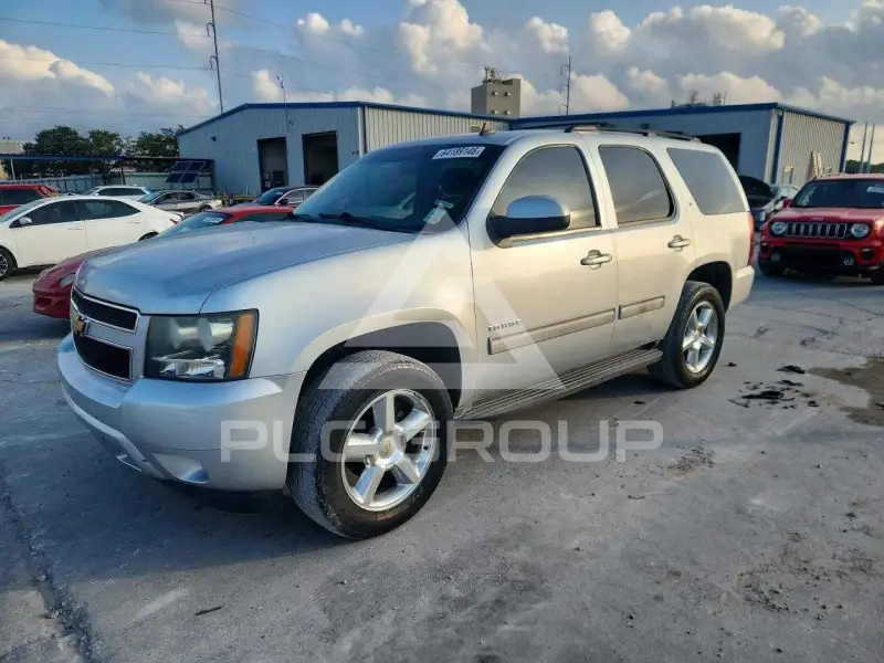 2014 Chevrolet Tahoe photo