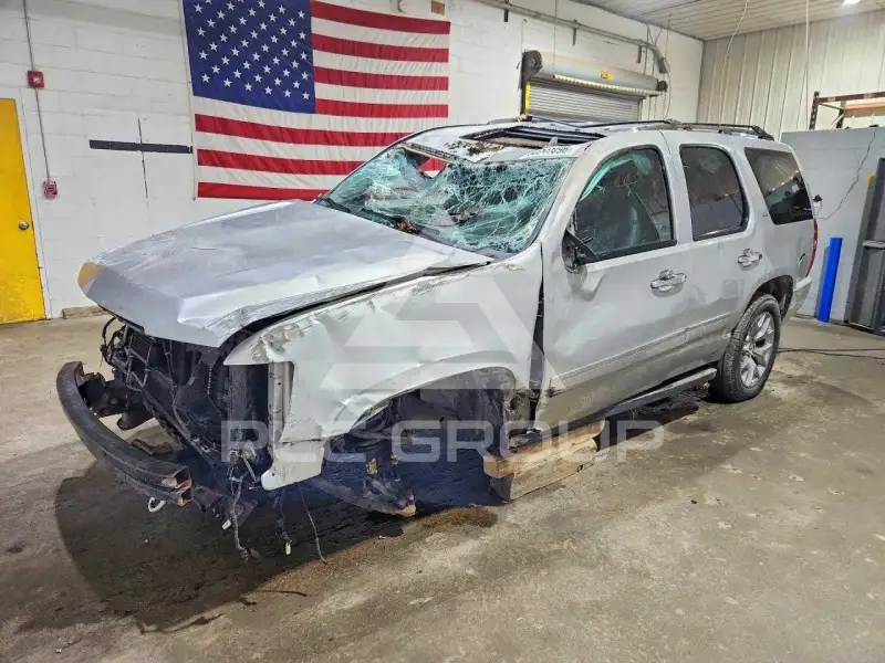 2014 Chevrolet Tahoe фото