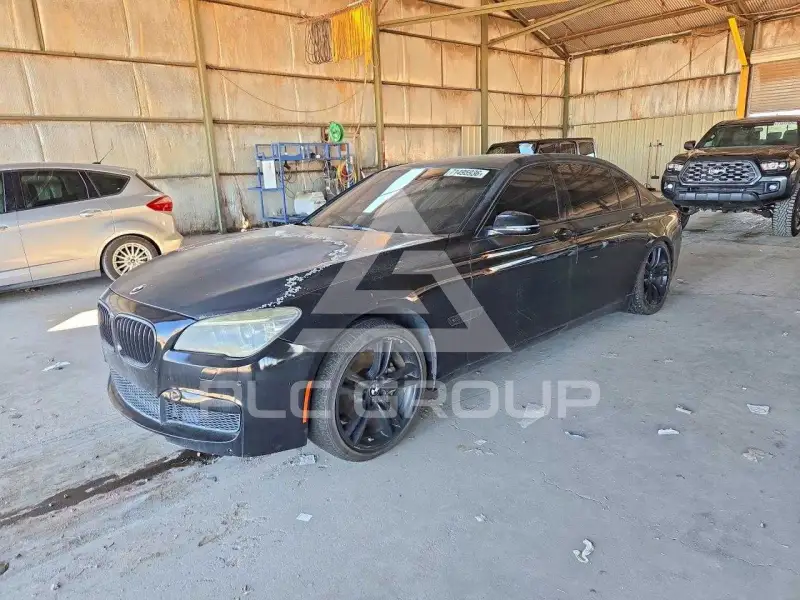 2014 BMW 740 photo