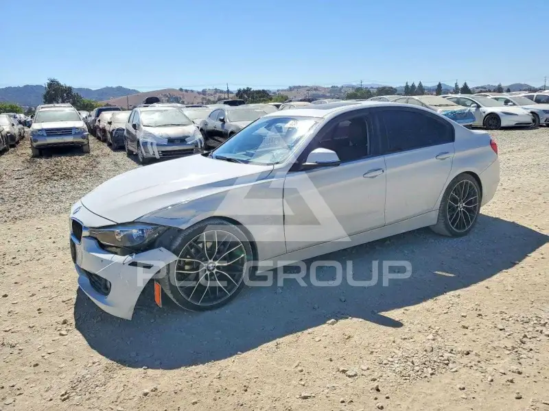 2014 BMW 328 photo