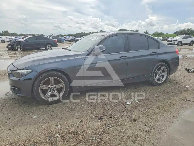 2014 BMW 328 photo