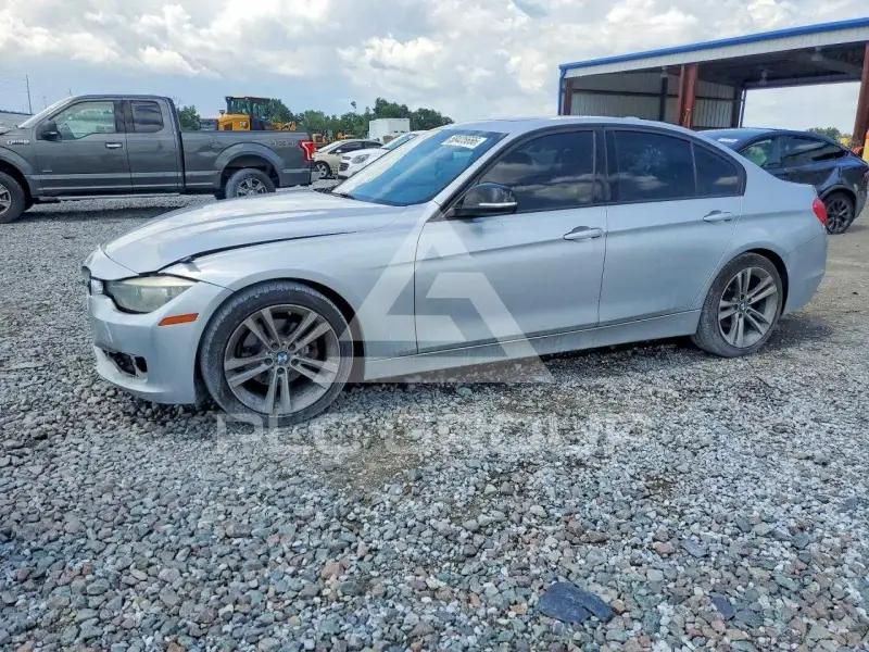 2014 BMW 328 фото