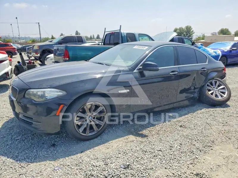 2014 BMW 528 photo