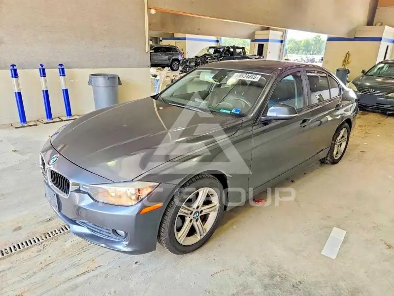 2014 BMW 320 фото