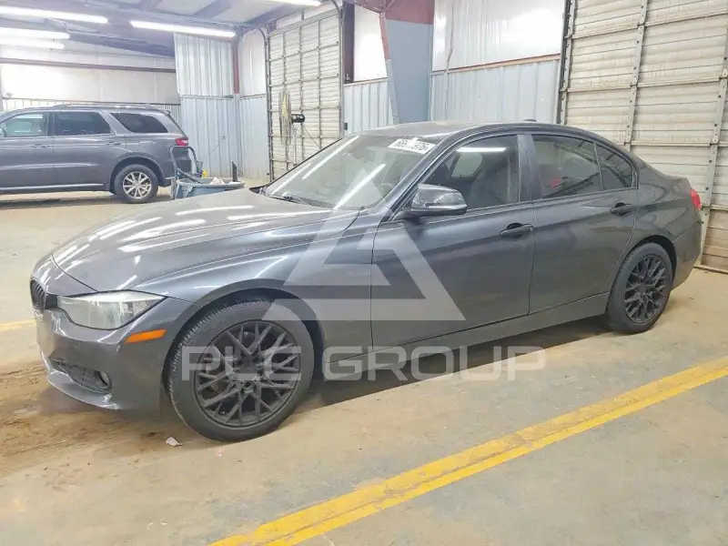 2014 BMW 320 фото