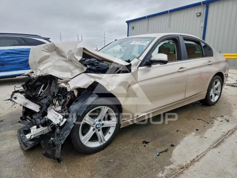 2014 BMW 320 фото