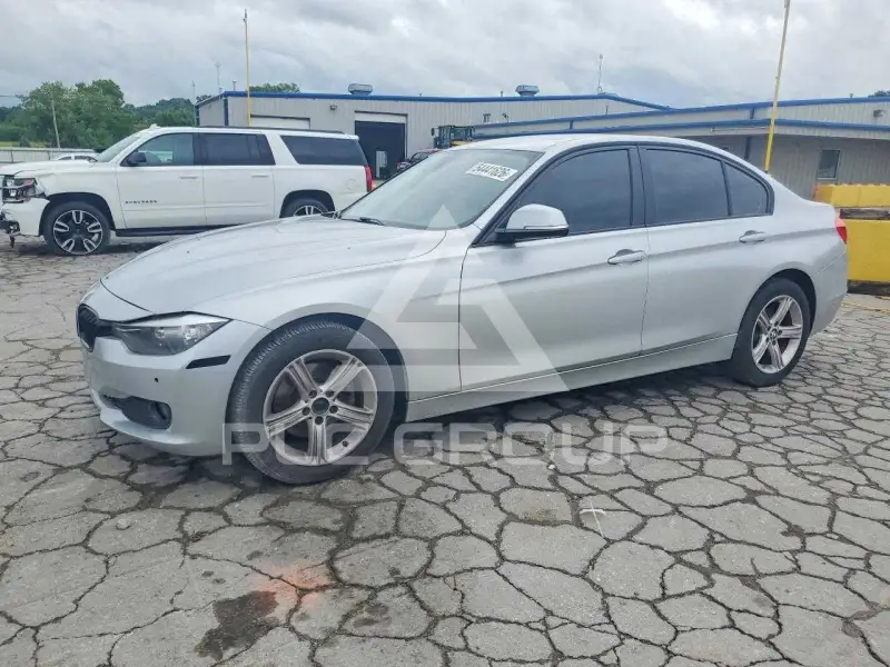 2014 BMW 320 фото