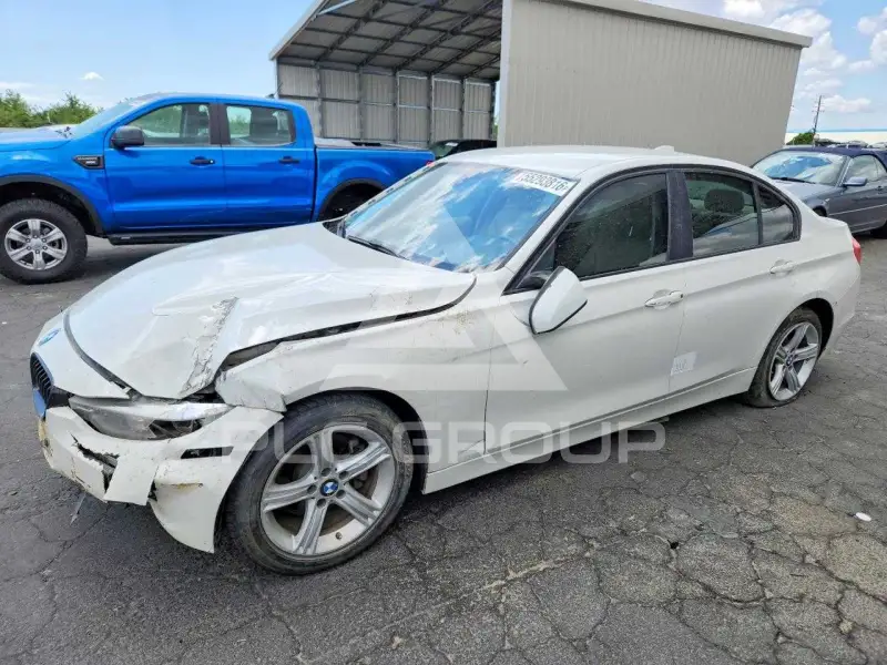 2014 BMW 320 фото