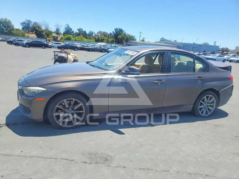 2014 BMW 320 фото